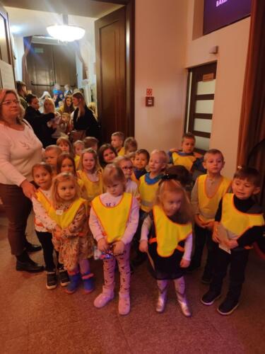 Messenger creation 4B7C3DBA-BE50-4FBA-9D11-1F8E003B0376